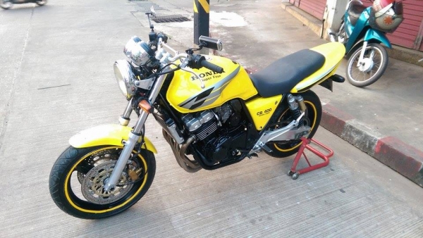 ขายคับ HONDA CB400 ปี93 ของแต่งล้น ท่อแต่งWRS ท้ายแต่งเทค1 กระจกแต่ง แฮนด์บาร์ อินวอยส์ สรรพสามิตร สวยๆ คับ ราคา 59500 บาท ส่งได้ทั่วไทยคับ สนใจติดต่อ 081-0578282 ไอดีไลน์ POPBIGBIKESAKON คับ สนใจรถสวย ถูก ดี ต้อง POP BIGBIKE SAKONNAKHON คลิปคับ https://w