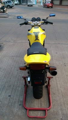 ขายคับ HONDA CB400 ปี93 ของแต่งล้น ท่อแต่งWRS ท้ายแต่งเทค1 กระจกแต่ง แฮนด์บาร์ อินวอยส์ สรรพสามิตร สวยๆ คับ ราคา 59500 บาท ส่งได้ทั่วไทยคับ สนใจติดต่อ 081-0578282 ไอดีไลน์ POPBIGBIKESAKON คับ สนใจรถสวย ถูก ดี ต้อง POP BIGBIKE SAKONNAKHON คลิปคับ https://w