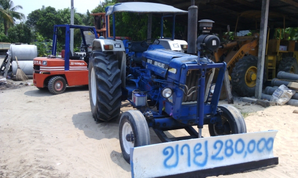 รถไถฟอร์ด พร้อมใช้ ต่อลองได้ เล่มทะเบียน ขายได้ขายเลยครับ รถไถฟอร์ด พร้อมใช้ ต่อลองได้ เล่มทะเบียน ขายได้ขายเลยครับ