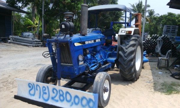 รถไถฟอร์ด พร้อมใช้ ต่อลองได้ เล่มทะเบียน ขายได้ขายเลยครับ