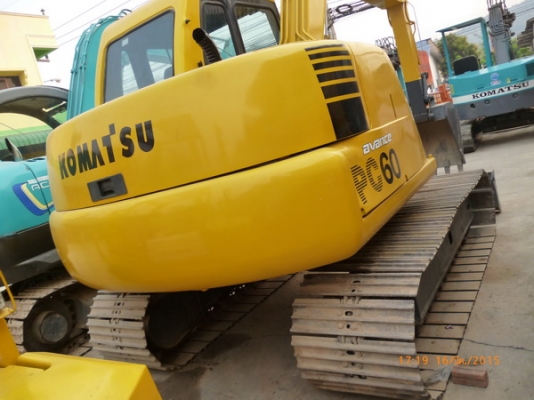 ขายรถขุด KOิMATSU PC60-7 ขายรถขุด KOิMATSU PC60-7