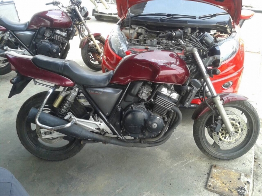 ขายเหมาcb400ปี95มี2คัน ขายเหมาcb400ปี95มี2คัน