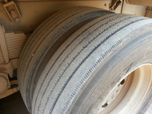 รถฮีโน่ 10 ล้อดั้ม 380 แรงม้า. ปี 54.  ( ขายแม่ , ลูก )  ,  ( รถวิ่ง 1xx,xxx กม. )   สนใจติดต่อ 081 - 6079515