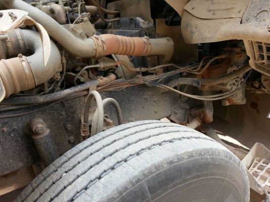 รถฮีโน่ 10 ล้อดั้ม 380 แรงม้า. ปี 54.  ( ขายแม่ , ลูก )  ,  ( รถวิ่ง 1xx,xxx กม. )   สนใจติดต่อ 081 - 6079515