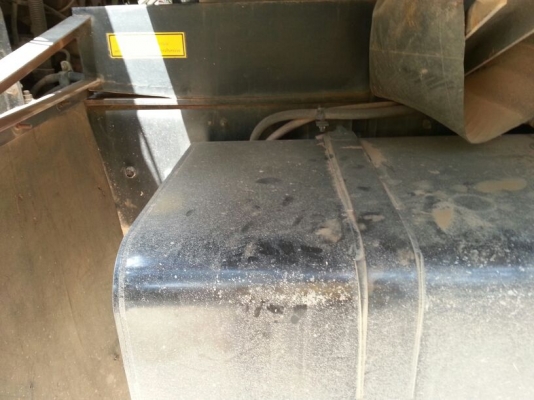 รถฮีโน่ 10 ล้อดั้ม 380 แรงม้า. ปี 54.  ( ขายแม่ , ลูก )  ,  ( รถวิ่ง 1xx,xxx กม. )   สนใจติดต่อ 081 - 6079515