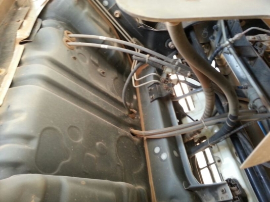 รถฮีโน่ 10 ล้อดั้ม 380 แรงม้า. ปี 54.  ( ขายแม่ , ลูก )  ,  ( รถวิ่ง 1xx,xxx กม. )   สนใจติดต่อ 081 - 6079515