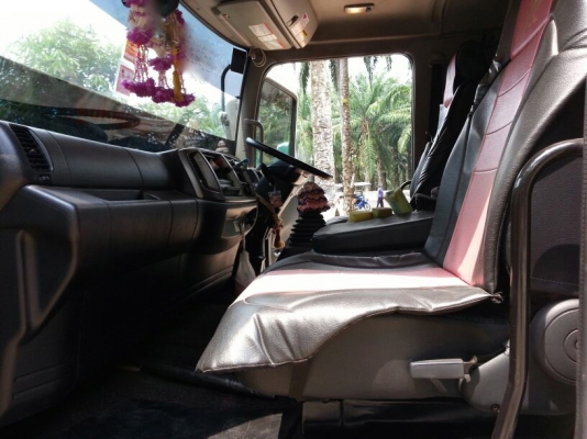 รถฮีโน่ 10 ล้อดั้ม 380 แรงม้า. ปี 54.  ( ขายแม่ , ลูก )  ,  ( รถวิ่ง 1xx,xxx กม. )   สนใจติดต่อ 081 - 6079515