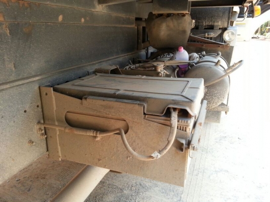 รถฮีโน่ 10 ล้อดั้ม 380 แรงม้า. ปี 54.  ( ขายแม่ , ลูก )  ,  ( รถวิ่ง 1xx,xxx กม. )   สนใจติดต่อ 081 - 6079515