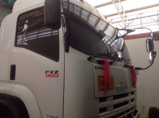รถอีซูซุ 10 ล้อดั้ม FXZ  360  แรงม้า. ปี 57  ( รถวิ่ง 9x,xxx กม. )   สนใจติดต่อ 081 - 6079515