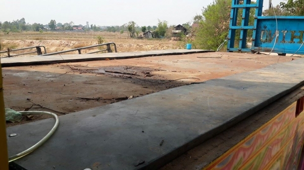 ขายคู่พร้อมเกี่ยว รถเกี่ยวข้าวไทยเส็งยนต์195 ช่างล่างลูลเลอร์10ลูก ตู้ขึ้นใหม่ เทรเลอร์HINO HO7C185 พร้อมหาง ทะเบียนพร้อมโอน เครื่องดี แชชซีสวย ขายคู่พร้อมเกี่ยว รถเกี่ยวข้าวไทยเส็งยนต์195 ช่างล่างลูลเลอร์10ลูก ตู้ขึ้นใหม่ เทรเลอร์HINO HO7C185 พร้อมหาง ทะเบียนพร้อมโอน เครื่องดี แชชซีสวย