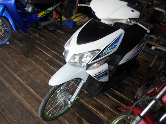 ขายLifan super ปี57 สตาทมือ วิ่งน้อย ขายสด