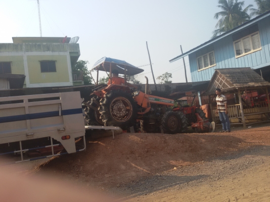 ปัญญาแทรคเตอร์..จัดมาให้ครับ ด่วน!!!คูโบต้า L2402 ตัวเปล่า ตามสภาพ (อ.คลองขลุง จ.กำแพงเพชร)