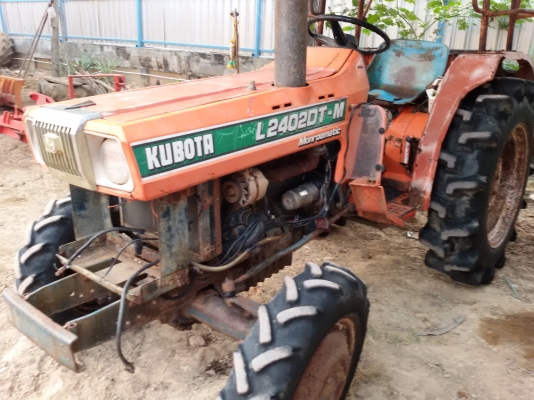 ปัญญาแทรคเตอร์..จัดมาให้ครับ ด่วน!!!คูโบต้า L2402 ตัวเปล่า ตามสภาพ (อ.คลองขลุง จ.กำแพงเพชร)