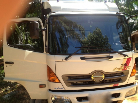 รถฮีโน่ 6 ล้อดั้ม 150 แรงม้า.  ปี 50   ( รถวิ่ง 5x,xxx กม. )   สนใจติดต่อ 081 - 6079515