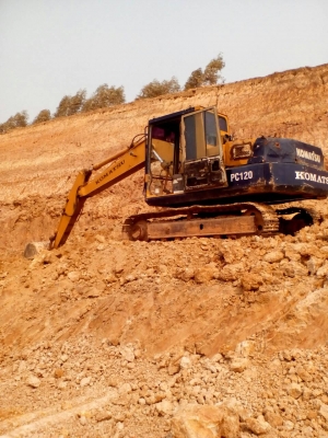 ขายแมคโค..pc120-3..