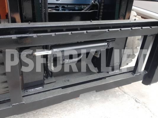 ขายรถโฟล์คลิฟท์ โตโยต้า 7FG25 เสาสูง 4.5 ม. จากประเทศญี่ปุ่น