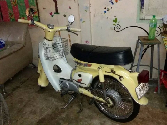 ขายหรือแลกบางรุ่น C70แท้เครื่องเดิมแน่นๆ พร้อมใช้ ไฟติด ไมล์วิ่ง ใช้งานทุกวัน