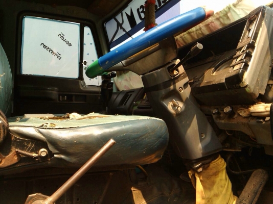 ขายด่วน  รถสิบล้อสองเพลาดั้มพ์   ISUZU  ROCKY  240  สภาพเดิมๆ  พร้อมใช้งาน