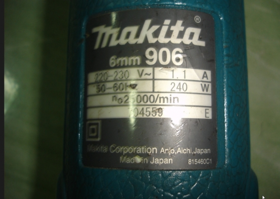 ขายเครื่องเจียรคอยาว Makita รุ่น 906 (240w.)