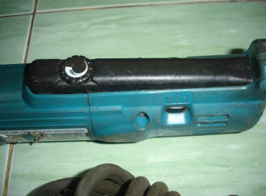 ขายสว่านไฟฟ้าหัวงอ makita 10mm. รุ่น DA 3010 (450w.)