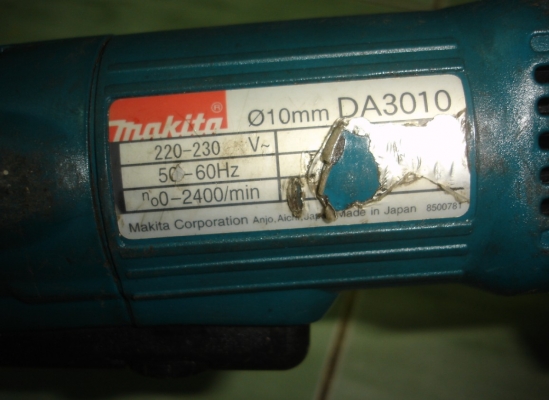 ขายสว่านไฟฟ้าหัวงอ makita 10mm. รุ่น DA 3010 (450w.)