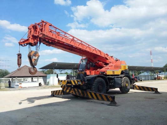 ขายเครน40 ตัน 4 ล้อ มีทะเบียน ขายเครน40 ตัน 4 ล้อ มีทะเบียน