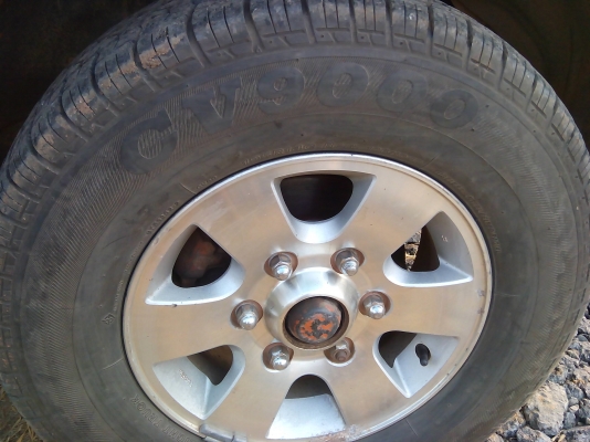 มังกรทองตอนเดียว ยอดประหยัด เครื่อง2500cc 90hp  ปี36 เครื่องแน่นๆ แคสซีสวยมาก แอร์หนาวๆ  ล้อแม็ก ดอกยางเต็ม ตัวรถไม่ผุ กะบะไม่ผุ สวยน่าใช้มากๆ