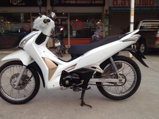 ขาย ฮอนด้า เวฟ 125i สีขาว ปี 55 สภาพเดิม ๆ  ราคา เบา ๆ