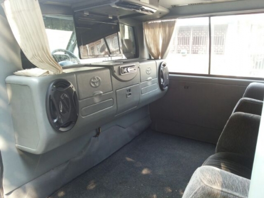HIACE มือ1 แต่ง VIP 7 ที่นั่ง รถสวยเดิมๆ พวงมาลัยพาวเวอร์