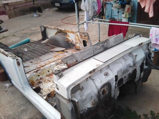 ขายพื้นบอดี้suzuki caribian ขายพื้นบอดี้suzuki caribian