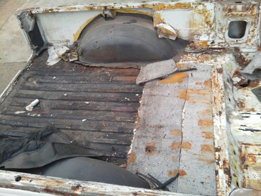 ขายพื้นบอดี้suzuki caribian ขายพื้นบอดี้suzuki caribian