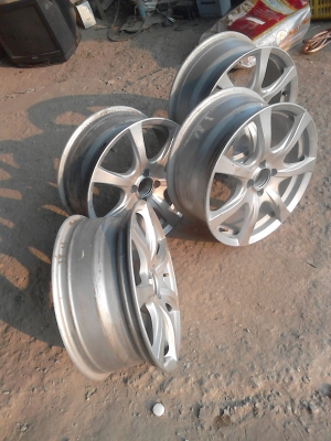 ขอบ 17 แม๊ก ขนาด 4 รู 100 mm JAPAN. ชุด 4 วง โทร.081-427-3941 ขอบ 17 แม๊ก ขนาด 4 รู 100 mm JAPAN. ชุด 4 วง โทร.081-427-3941