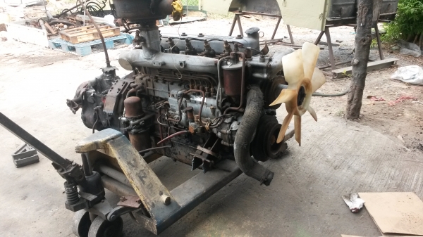 ขายเครื่อง6BB พร้อมเกียร์ตัดลงจากรถแห้งๆ ไม่มีเลข ขาย 45000 บาท