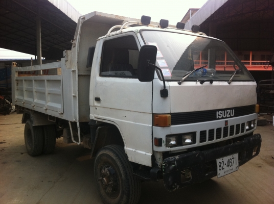 ISUZU NPR