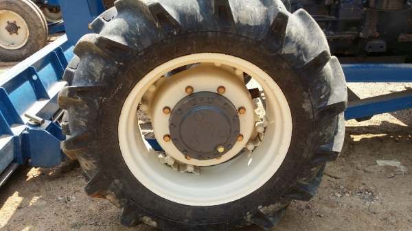 ขายด่วน รถไถฟอร์ด 6640 นิวฮอร์แลนด์ ปี 97