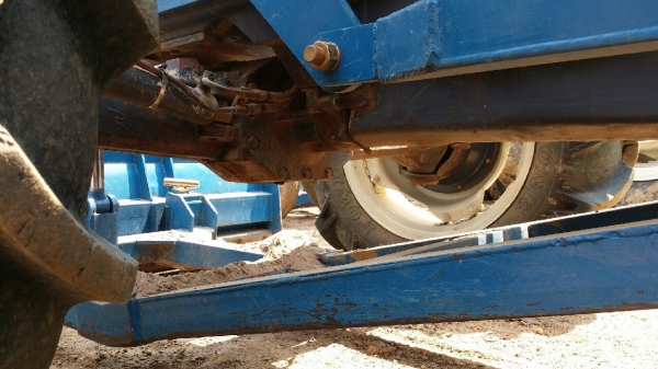 ขายด่วน รถไถฟอร์ด 6640 นิวฮอร์แลนด์ ปี 97