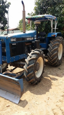 ขายด่วน รถไถฟอร์ด 6640 นิวฮอร์แลนด์ ปี 97