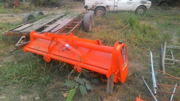 ขายรถไถ KUBOTA L3408 สภาพดีพร้อมใช้งาน อุปกรณ์พร้อม ผานพรวนและโรตารี่ ขายรถไถ KUBOTA L3408 สภาพดีพร้อมใช้งาน อุปกรณ์พร้อม ผานพรวนและโรตารี่