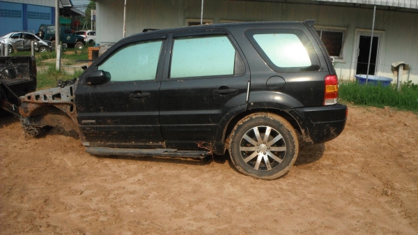 -ขายซาก ford escape -ขายซาก ford escape