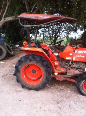 รถไถนา Kubota 34 แรง