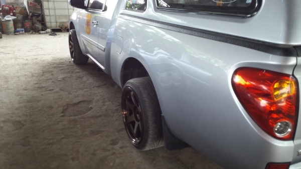 ขายแม็ก te37  ขอบ18 หน้า 9.5  หลัง 10.5 หล่อๆ 1ชุดครับ