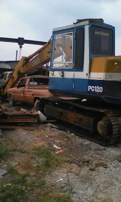 ขาย komatsu pc120-3  ด่วน 370,000.-บาท