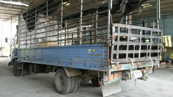 ขาย6ล้อ อีซูซุร็อกกี้195แรง พ.เพาเวอร์ เบรกทิฟฟี่ ยาว6.20เมตร เครื่องดี คัชซีสวย ยางดี สภาพพร้อมใช้งาน เอกสารพร้อมโอน สนใจโทร0908588220คุณนะ 093-3258446คุณบิวตี้ ID:narong498 หรือ www.truck.in.th/498 หรือfb:ณรงค์ ซื้อขายรถมือสอง (เว็บไซต์ส่วนตัว)