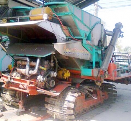 ขายด่วน รถเกี่ยวข้าวไทยเจริญการช่าง รถสวยสภาพดีมากครับพร้อมทำงานได้เลย เครื่องยนต์ 235 HP JO8C-J1 เทอร์โบ อุ้ม 2.5 ตัน ปั๊มไดกิ้นเบอร์ 22 ช่วงล่างตัวเดิน 12 นอก ช่วงล่างแน่นพร้อมใช้งาน ราคาต่อรองได้ครับ