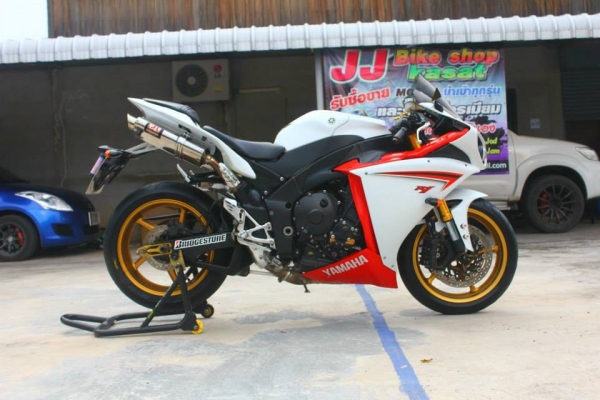 ขาย r1 09 ทะเบียนโอนนอก(มีในระบบ) 339000 สวยๆ