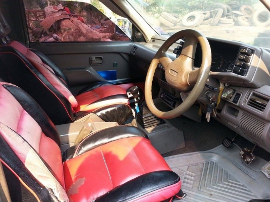 ขายรถกระบะISUZU TFR ปี36 พ.เพาเวอร์ กระจกไฟฟ้า ภายในสวย เครื่องดี สีสันดี สภาพสวยพร้อมใช้งาน เอกสารพร้อมโอน สนใจโทร 090-8588220คุณนะ 093-3258446คุณบิวตี้ ID:narong498 หรือ www.truck.in.th/498 หรือfb:ณรงค์ ซื้อขายรถมือสอง(เว็บไซต์ส่วนตัว)