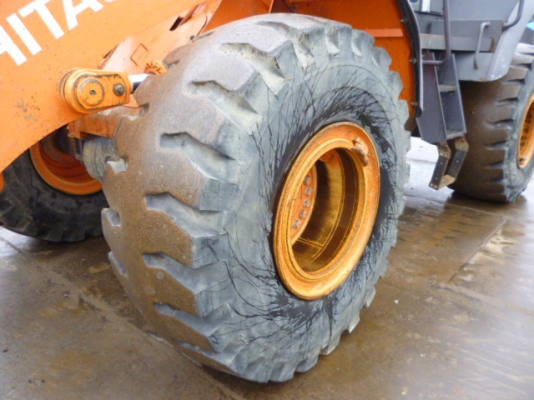 ขายรถตัก HITACHI ZW220 ขายรถตัก HITACHI ZW220