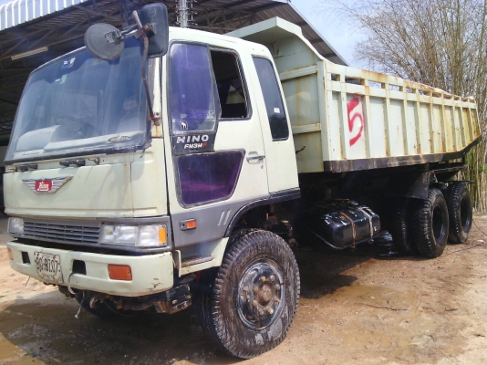 10ล้อดั้มเรือมี2คัน FM3MNLD....เครื่องM10C...240แรงปี2541...รถสภาพดี พร้อมใชฺ้เล่มพร้ิม