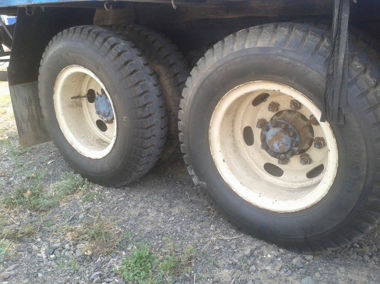 ขาย10ล้อ1เพลา HINO KT920 เครื่องEH700 เครื่องดี คัชซีสวย ยางดี ภายในสวย สภาพพร้อมใช้งาน เอกสารพร้อมโอน สนใจโทร 090-8588220คุณนะ 093-3258446คุณบิวตี้ ID:narong498 หรือ www.truck.in.th/498 หรือfb:ณรงค์ ซื้อขายรถมือสอง(เว็บไซต์ส่วนตัว) ขาย10ล้อ1เพลา HINO KT920 เครื่องEH700 เครื่องดี คัชซีสวย ยางดี ภายในสวย สภาพพร้อมใช้งาน เอกสารพร้อมโอน สนใจโทร 090-8588220คุณนะ 093-3258446คุณบิวตี้ ID:narong498 หรือ www.truck.in.th/498 หรือfb:ณรงค์ ซื้อขายรถมือสอง(เว็บไซต์ส่วนตัว)