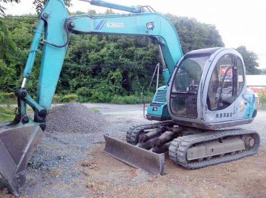 ขายรถขุด  KOBELCO SK60-3